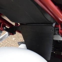 811280 : Protezione per ammortizzatore Pyramid Honda Hornet CB750