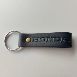 243-0601017-51 : Leder Schlüsselanhänger Honda Honda Hornet CB750