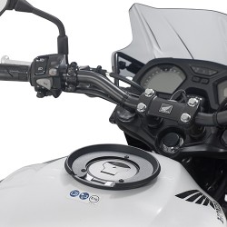 BF30 : Adattatore di montaggio per serbatoio Givi BF30 Honda Hornet CB750